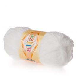 Alize Softy 55 biały mięciutka włochata włóczka idealna na maskotki, szale, poduchy i koce. Struktura trawki daje piękny fantazyjny efekt.