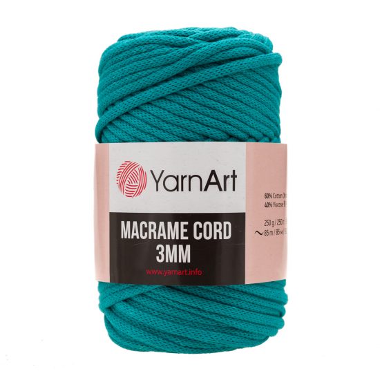Włóczka Yarn Art Macrame Cord 3mm 783 morski to 60% bawełny i 40% poliestru i wiskozy . Jej najbardziej charakterystyczną cechą jest przędzona struktura.