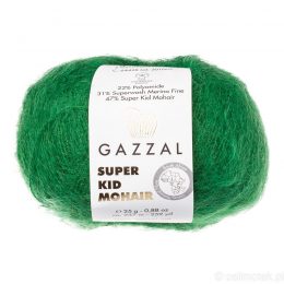 Gazzal Super Kid Mohair 64428 to super mięciutka moherowa włóczka w kolorze zielonym. 25g/237m. Idealna na jesienno-zimowe udziergi.