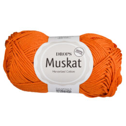 Drops Muskat 49 to cudna bawełniana merceryzowana włóczka w kolorze ciemnopomarańczowym z pięknym połyskiem. Klasyka DROPS. 50g/ok. 100m.