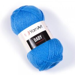 YarnArt Baby 600 to mięciutka akrylowa włóczka w kolorze niebieskim. 50g/150m Włóczka doskonale nadaje się na akcesoria, sweterki, bluzeczki, czy kocyki.
