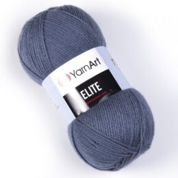 YarnArt Elite 842 - akrylowa włóczka w kolorze jeansowym. 100g/300m. Świetnie sprawdzi się w tworzeniu dywanów (tufting) lub w hafcie punch needle.